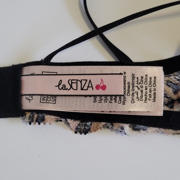 LA Senza Push-Up Bra | 32C - Picture 3 of 5